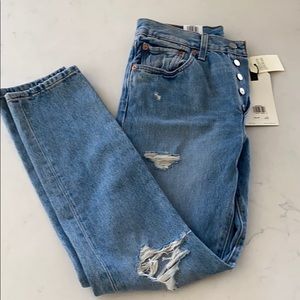 New with tags women’s 501 skinny jeans
